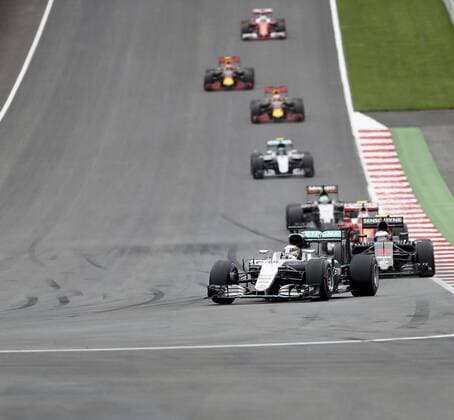 FORMULA 1 - GP of Austria 2016 SPIELBERG,AUSTRIA,03.JUL.16 - MOTORSPORTS, FORMULA 1 - Grand Prix of Austria, Red Bull Ring. Image shows Lewis Hamilton (GBR Mercedes) and Jenson Button (GBR Mc Laren Honda). GEPAxpictures xHansxOberlaender