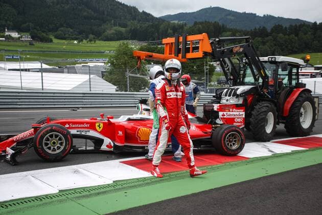 Formel 1, GP von Österreich, Vettel nach Dreher ausgeschieden FORMULA 1 - GP of Austria 2016 SPIELBERG,AUSTRIA,03.JUL.16 - MOTORSPORTS, FORMULA 1 - Grand Prix of Austria, Red Bull Ring. Image shows Sebastian Vettel (GER Ferrari). GEPAxpictures xDanielxGoetzhaber