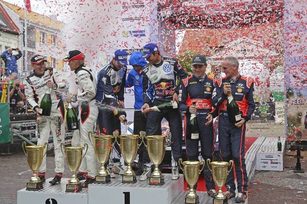 Ott Tanak (EST), Raigo Molder (EST) Ford Fiesta RS WRC Motorsport Rallye WM Andreas Mikkelsen (NOR), Anders Jaeger (NOR) Volkswagen Polo R WRC (2016) Hayden Paddon (NZ), John Kennard (NZ) Hyundai i20 WRC WRC Rally Poland 2016 Rally Poland 2016