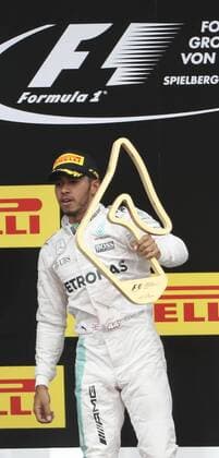 FORMULA 1 - GP of Austria 2016 SPIELBERG,AUSTRIA,03.JUL.16 - MOTORSPORTS, FORMULA 1 - Grand Prix of Austria, Red Bull Ring, award ceremony. Image shows Lewis Hamilton (GBR Mercedes). GEPAxpictures xHansxOberlaender