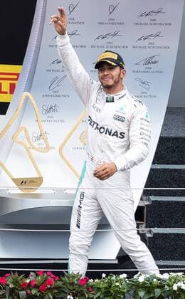 03.07.2016, Red Bull Ring, Spielberg, AUT, FIA, Formel 1, Grosser Preis von Oesterreich, Rennen, im Bild Lewis Hamilton (GBR 1. Platz) Mercedes AMG Petronas F1 Team Race winner British Formula One driver Lewis Hamilton of Mercedes AMG F1 during the Race for the Austrian Formula One Grand Prix at the Red Bull Ring in Spielberg, Austria on 2016 07 03. -Pressefoto Spielberg  EP_gro  