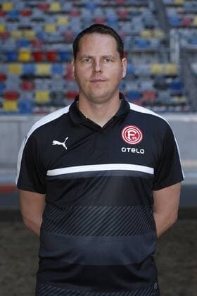 Düsseldorf, Deutschland, Offizieller Fototermin 1. Mannschaft Fortuna Düsseldorf , 2. Fußball- BL am 04.07.2016 in der Esprit Arena in Düsseldorf Sportpsychologischer Coach Axel Zehle (F 95)