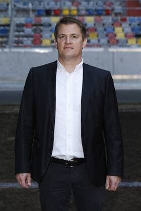 Düsseldorf, Deutschland, Offizieller Fototermin 1. Mannschaft Fortuna Düsseldorf , 2. Fußball- BL am 04.07.2016 in der Esprit Arena in Düsseldorf Mannschaftsarzt Dr. Thomas Wieczorek (F 95)