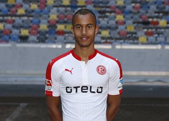 Düsseldorf, Deutschland, Offizieller Fototermin 1. Mannschaft Fortuna Düsseldorf , 2. Fußball- BL am 04.07.2016 in der Esprit Arena in Düsseldorf Jerome Kiesewetter (F 95)
