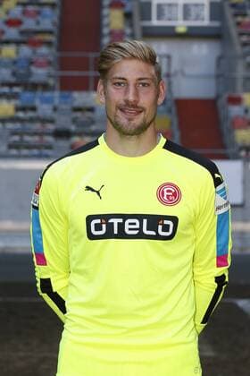 Düsseldorf, Deutschland, Offizieller Fototermin 1. Mannschaft Fortuna Düsseldorf , 2. Fußball- BL am 04.07.2016 in der Esprit Arena in Düsseldorf Torwart Lars Unnerstall (F 95)