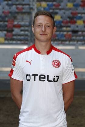 Düsseldorf, Deutschland, Offizieller Fototermin 1. Mannschaft Fortuna Düsseldorf , 2. Fußball- BL am 04.07.2016 in der Esprit Arena in Düsseldorf Robin Bormuth (F 95)