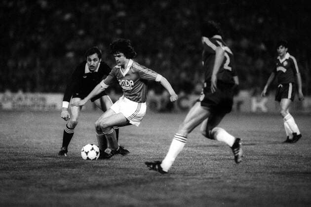 Racing Straßburg - Girondins Bordeaux: Didier Six (mi., Straßburg)