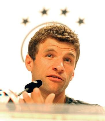 Bilder des Tages SPORT Europameisterschaft 2016 in Frankreich. Pressekonferenz der Deutschen Nationalmannschaft in Evian les Baines 05.07.2016. Thomas Müller. HM