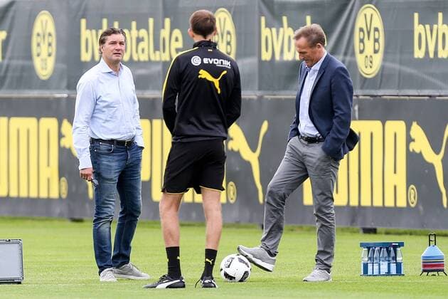 Michael Zorc (Sportdirektor, Borussia Dortmund), Thomas Tuchel (Trainer, Borussia Dortmund) und Hans-Joachim Watzke (Geschaeftsfuehrer, Borussia Dortmund), Trainingsauftakt Borussia Dortmund, Fussball, 1. Bundesliga, 05.07.2016, Dortmund Copyright: Deutzmannx xEibner-Pressefoto EP_cdn