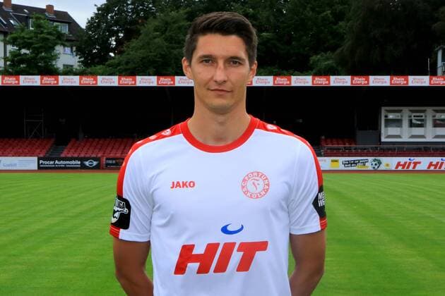Fußball, GER, 3.Liga, Porträttermin 2016 2017, Fortuna Köln Markus Pazurek Offizieller Fototermin Fortuna Köln
