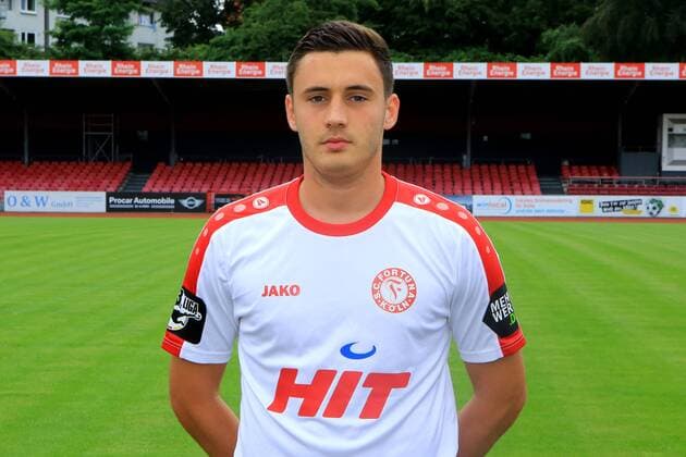 Fußball, GER, 3.Liga, Porträttermin 2016 2017, Fortuna Köln Dennis Engelman Offizieller Fototermin Fortuna Köln