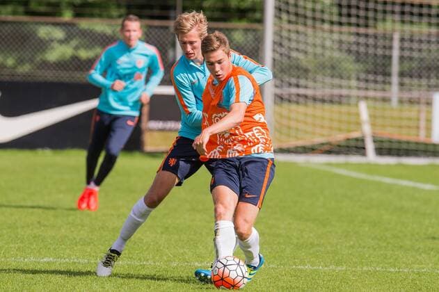 (L-R) Michel Vlap of The Netherlands U19, Carel Eiting of The Netherlands U19, during a training session of Netherlands U19 at July 5, 2016 in Heelsum, The Netherlands. Netherlands U19 Training session 2016 2017 xVIxGerritxvanxKeulenxIVx 5792237