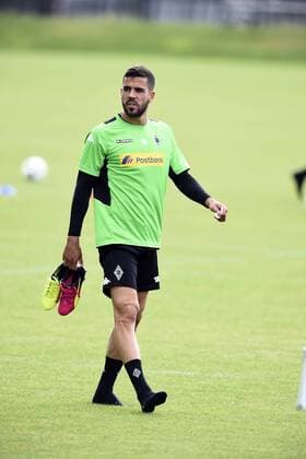 1.FUSSBALL - BUNDESLIGA BORUSSIA MÖNCHENGLADBACH TRAINING PROFIS LIZENZSPIELER TRAININGSPLATZ BORUSSIA PARK PROFI ALVARO DOMINGUEZ-SOLO. 05072016