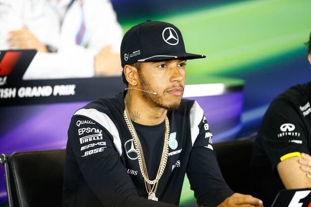 Motorsports: FIA Formula One World Championship WM Weltmeisterschaft 2016, Grand Prix of Great Britain, 44 Lewis Hamilton (GBR, Mercedes AMG Petronas Formula One Team), xHOCHxZWEIx