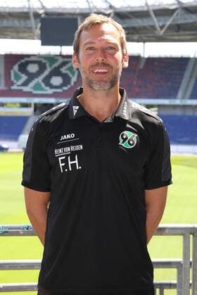 07.07.2016, Hannover Fussball, Fußball, GER, 2.BL, 2. Bundesliga, Portraettermin 2016-2017, Hannover 96, Mannschaftsarzt Dr. Felix Hessel