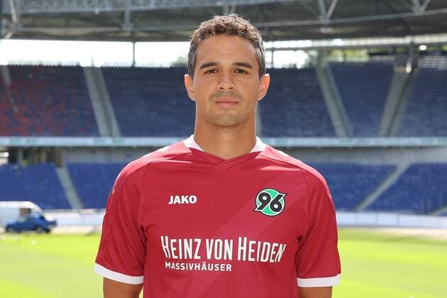 07.07.2016, Hannover Fussball, Fußball, GER, 2.BL, 2. Bundesliga, Portraettermin 2016-2017, Hannover 96, Manuel Schmiedebach