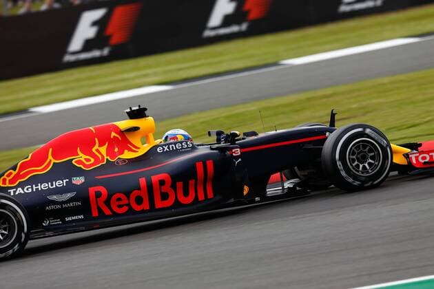 MotorSports: FIA Formula One World Championship WM Weltmeisterschaft 2016, Grand Prix of Great Britain, 3 Daniel Ricciardo (AUS, Red Bull Racing), xHOCHxZWEIx