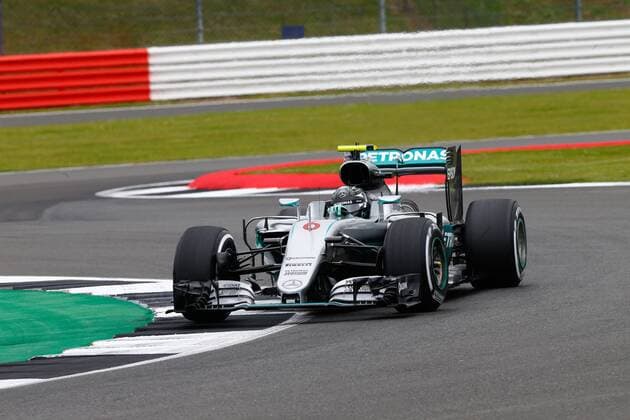 MotorSports: FIA Formula One World Championship WM Weltmeisterschaft 2016, Grand Prix of Great Britain, 6 Nico Rosberg (GER, Mercedes AMG Petronas Formula One Team), xHOCHxZWEIx
