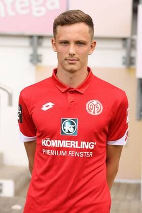 Fußball, 3. Liga, 1. FSV Mainz 05 II Porträttermin TEVIN IHRIG FUSSBALL, GER, 3. LIGA, PORTRAETTERMIN 2016 17, MAINZ 05 U23, MAINZ 05 II 