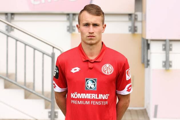 Fußball, 3. Liga, 1. FSV Mainz 05 II Porträttermin MALTE MOOS FUSSBALL, GER, 3. LIGA, PORTRAETTERMIN 2016 17, MAINZ 05 U23, MAINZ 05 II 