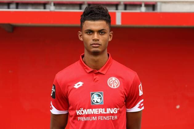 Fußball, 3. Liga, 1. FSV Mainz 05 II Porträttermin AARON SEYDEL FUSSBALL, GER, 3. LIGA, PORTRAETTERMIN 2016 17, MAINZ 05 U23, MAINZ 05 II 