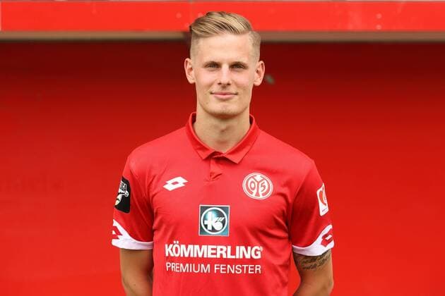Fußball, 3. Liga, 1. FSV Mainz 05 II Porträttermin PATRICK SCHORR FUSSBALL, GER, 3. LIGA, PORTRAETTERMIN 2016 17, MAINZ 05 U23, MAINZ 05 II 