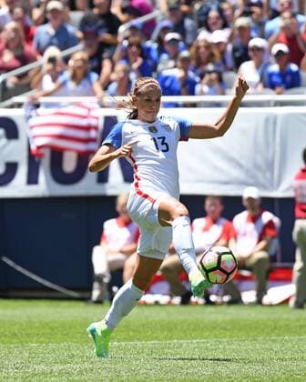 09 July 2016: United States forward Alex Morgan (13) controls the ball during a game between South Africa and USA at Soldier Field in Chicago, IL. (Photo by Patrick Gorski Icon Sportswire) SOCCER: JUL 09 Women s - South Africa v USA Icon09071690 EDITORIAL USE ONLY