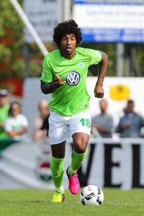 Dante (VfL Wolfsburg) - 1. Fußball Bundesliga Testspiel Saison 2016-2017 VfL Wolfsburg vs. Veltins Auswahl in der Flutmulde in Gifhorn - Freisteller,Aktion,Deutschland, Fußball, Mann, Maenner,09.07.2016