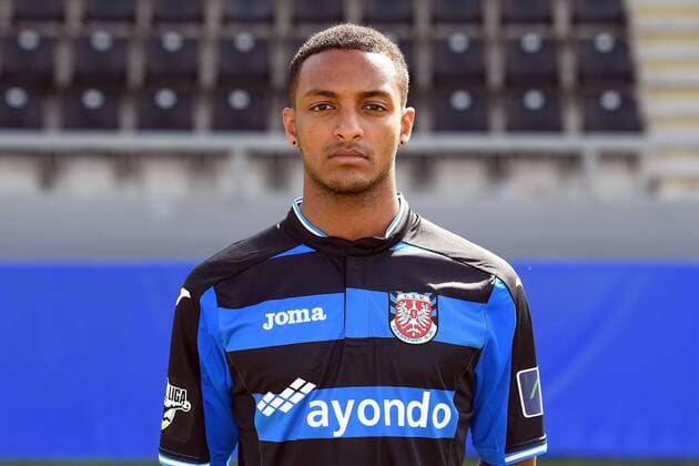 10.07.2016, Fußball, GER, 3.Liga, Portraettermin 2016 2017 FSV Frankfurt Fototermin, emspor v.l. Nahom Gebru (FSV Frankfurt) Frankfurt am Main