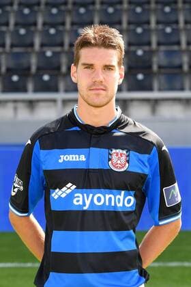 10.07.2016, Fußball, GER, 3.Liga, Portraettermin 2016 2017 FSV Frankfurt Fototermin, emspor v.l. Fabian Graudenz (FSV Frankfurt) Frankfurt am Main