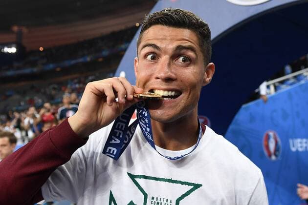 Paris, Saint-Denis - Fussball EM, Nationalteam Länderspiel, Euro 2016, Finale, Frankreich vs. Portugal: Cristiano Ronaldo 
