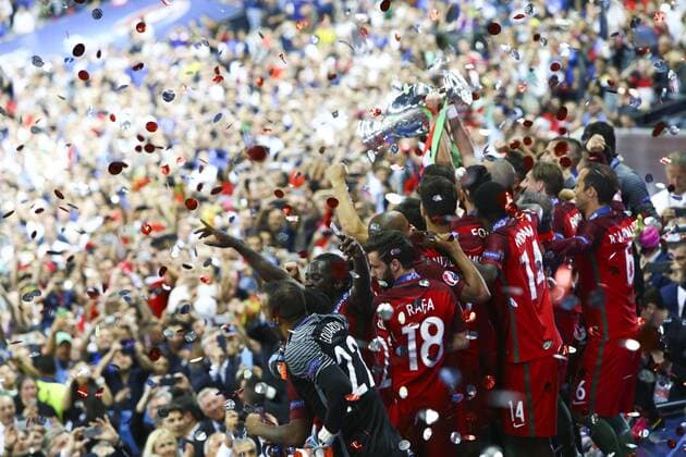 Fußball, EM Finale 2016 in Paris, Portugal - Frankreich 1:0 FOOTBALL : Portugal vs France - Finale - UEFA EURO EM Europameisterschaft Fussball Nationalteam 2016 - Saint Denis - 10 07 2016 GwendolineLeGoff Panoramic 