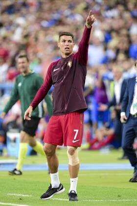 de Cristiano Ronaldo (Por) FOOTBALL : Portugal vs France - Finale - UEFA EURO EM Europameisterschaft Fussball Nationalteam 2016 - Saint Denis - 10 07 2016 JBAutissier Panoramic 