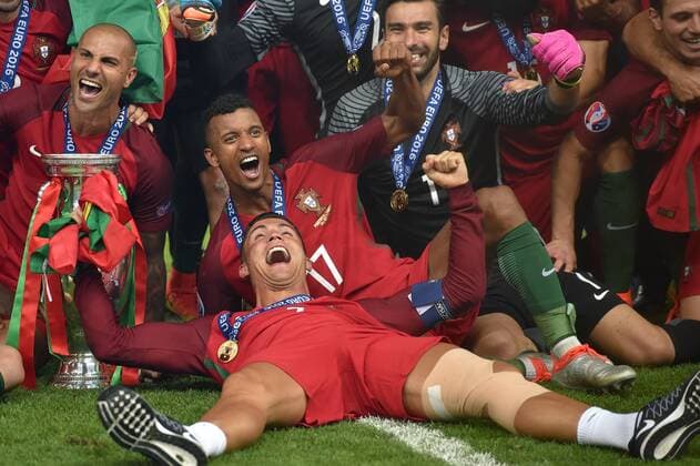 SOCCER - UEFA EURO EM Europameisterschaft Fussball 2016, POR vs FRA SAINT-DENIS,FRANCE,10.JUL.16 - SOCCER - UEFA European Championship EM Europameisterschaft 2016, final, international match Länderspiel Portugal vs France. Image shows the rejoicing of Ricardo Quaresma, Nani, Cristiano Ronaldo and Rui Patricio (POR). GEPAxpictures xFlorianxErtl