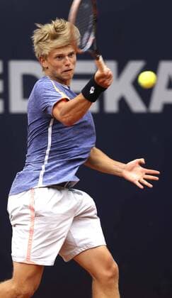 Foto : Marvin Moeller (GER) bekam eine Wildcard Tennis German Open in Hamburg Mon. 11.07.2016