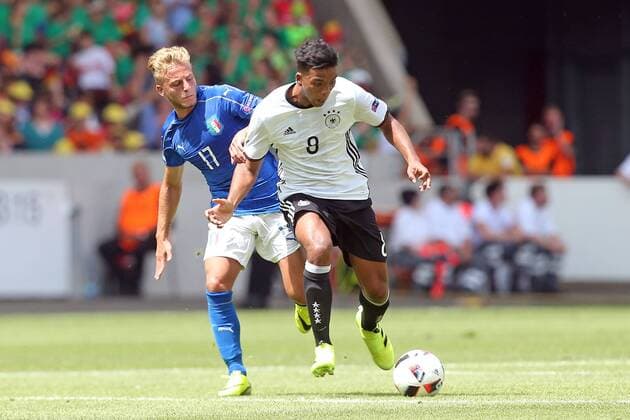 Giuseppe Panico ( Italien ) Benjamin Henrichs ( Deutschland ), Deutschland vs. Italien, U-19-Fussball-Europameisterschaft 2016 , Fussball, 11.07.2016, Stuttgart Copyright: Langerx xEibner-Pressefoto EP_HLR
