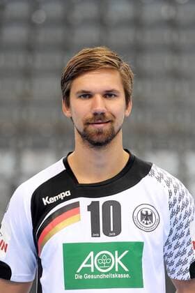 10 Fabian Wiede (DHB) Stuttgart Copyright: Baur xEibner-Pressefoto EP_joba