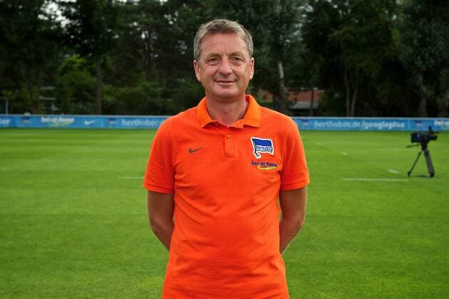 Fussball Berlin 12.07.2016 GER, 1. BL, DFL, Portraittermin, Porträttermin 2016 2017 Hertha BSC Berlin Rainer Widmayer (Assistenztrainer)