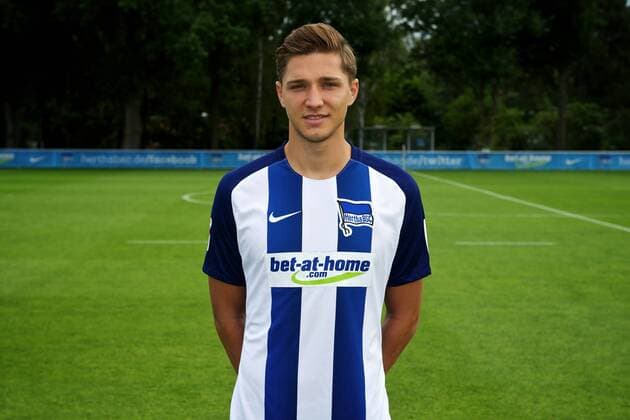 Fussball Berlin 12.07.2016 GER, 1. BL, DFL, Portraittermin, Porträttermin 2016 2017 Hertha BSC Berlin Niklas Stark