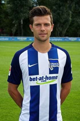 Fussball Berlin 12.07.2016 GER, 1. BL, DFL, Portraittermin, Porträttermin 2016 2017 Hertha BSC Berlin Valentin Stocker