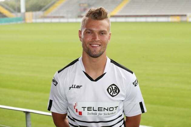 Fußball, GER, 3.Liga, Portraettermin 2016 2017, VfR Aalen, Neuzugang Yannick Deichmann ( VfR Aalen ), Aalen Copyright: Eibner-Pressefoto Langer