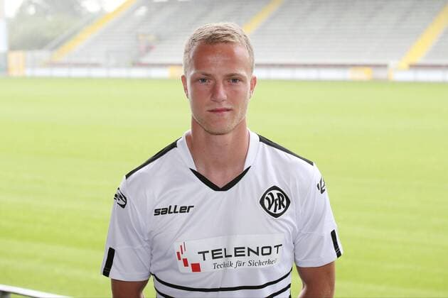 Fußball, GER, 3.Liga, Portraettermin 2016 2017, VfR Aalen, Steffen Kienle ( VfR Aalen ), Aalen Copyright: Eibner-Pressefoto Langer