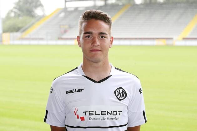 Fußball, GER, 3.Liga, Portraettermin 2016 2017, VfR Aalen, Nico Rodewald ( VfR Aalen ), Aalen Copyright: Eibner-Pressefoto Langer