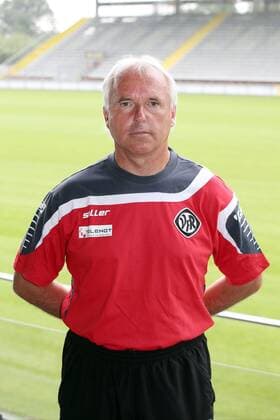 Fußball, GER, 3.Liga, Portraettermin 2016 2017, VfR Aalen, Trainer Peter Vollmann ( VfR Aalen ), Aalen Copyright: Eibner-Pressefoto Langer
