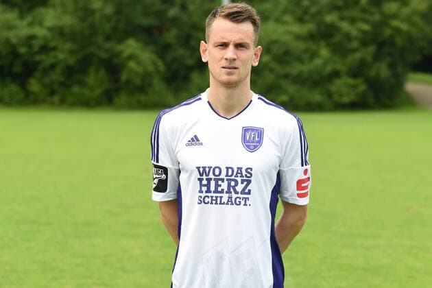 Fußball 3. Liga, Porträttermin 2016 2017 VfL Osnabrück am 12.07.2016 in der Sportpark Illoshöhe in Osnabrück Lars Bleker (Osnabrueck) mt