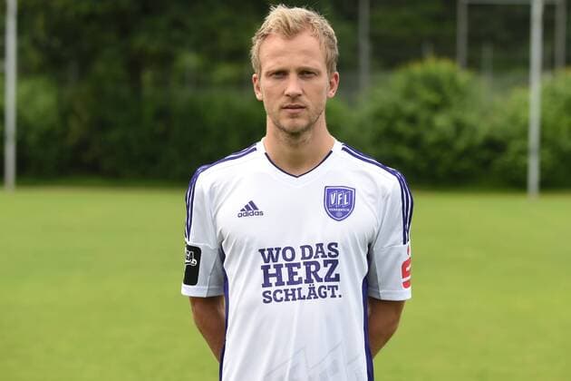 Fußball 3. Liga, Porträttermin 2016 2017 VfL Osnabrück am 12.07.2016 in der Sportpark Illoshöhe in Osnabrück Kim Falkenberg (Osnabrueck) mt
