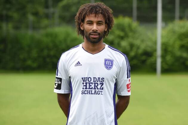 Fußball 3. Liga, Porträttermin 2016 2017 VfL Osnabrück am 12.07.2016 in der Sportpark Illoshöhe in Osnabrück Nazim Sangare (Osnabrueck) mt