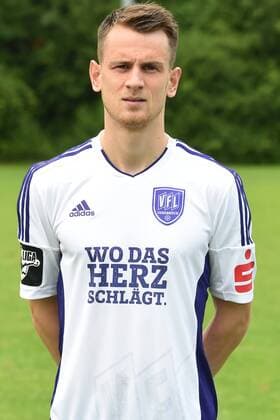 Fußball 3. Liga, Porträttermin 2016 2017 VfL Osnabrück am 12.07.2016 in der Sportpark Illoshöhe in Osnabrück Lars Bleker (Osnabrueck) mt