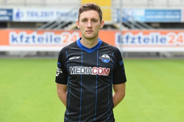 Fußball 3. Liga, Porträttermin 2016 2017 SC Paderborn 07 am 13.07.2016 in der Benteler-Arena in Paderborn Christian Bickel (Paderborn) mt