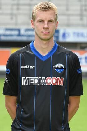 Fußball 3. Liga, Porträttermin 2016 2017 SC Paderborn 07 am 13.07.2016 in der Benteler-Arena in Paderborn Thomas Bertels (Paderborn) mt